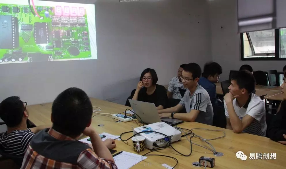 1525143053968731.jpg 640.webp (3).jpg